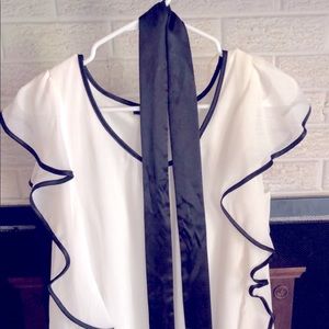 Dress blouse with sash tie